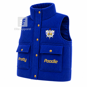 เสื้อกั๊กพัฟเฟอร์ชมรมซิกมาแกมมาโรแบบสั่งทำพิเศษ ปักโลโก้ด้านหน้า สีน้ำเงินและสีทอง เสื้อแจ็คเก็ตแขนกุดสำหรับผู้หญิง - Product Image 2