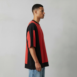 เสื้อยืดผู้ชายแบบ OEM สตรีทแวร์ ทรงบ็อกซี่ ไหล่ตก 2 สี ผ้าฝ้าย 100% 210 GSM หนานุ่ม ใส่สบายๆ ในฤดูร้อน - Product Image 3