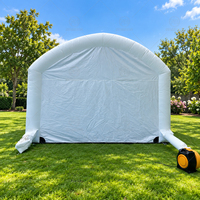 Tente de simulateur de golf gonflable portable avec écran intégré, abri de pratique de golf pour l'intérieur et l'extérieur - Taille, couleur et logo personnalisables