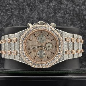 Montre homme classique mécanique personnalisée bicolore rose et blanc entièrement sertie de diamants Moissanite avec cadran chronographe et date - Product Image 1