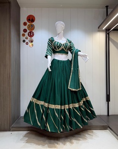 Lehenga Choli en tissu Vatican avec bordure à miroirs épaisse de 8 mètres, Dupatta en cambrass à motifs plaqués, pour mariage et fêtes - Product Image 3