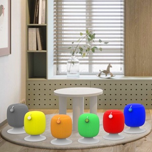 Taburetes modernos, coloridos y acogedores para niños en el aula - Product Image 6