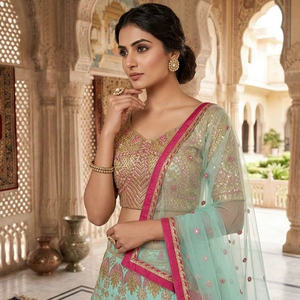 Lehenga en soie slub de qualité supérieure avec broderie au fil, travail Dori et sequins pour mariage, Diwali, fête - Prêt pour l'été - Product Image 1