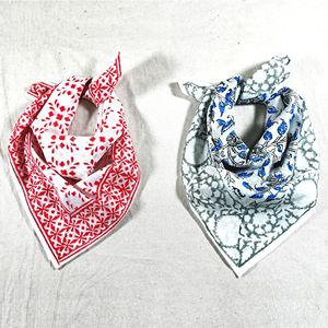 Foulard carré en coton Mulmul imprimé artisanal style Bohème Chic, élégant et léger, accessoire de festival - Product Image 6