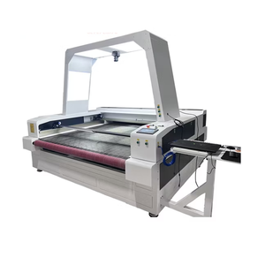 Machine de découpe laser à fibre pour métal et acier, machine de découpe laser CNC, petite découpeuse laser à fibre - Product Image 3