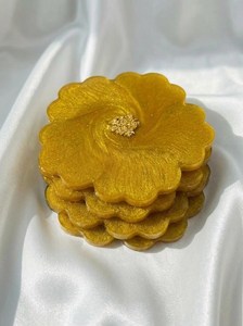 Flower Shape Plastic <b>Coaster</b> <b>Set</b> With Gold Center Glam Style Non Slip Table MatsRound Stoneware Glam Style Non Slip Mat For Tab - Product Image 3