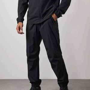 Pantalon de jogging noir pour homme, taille élastique, poches latérales, respirant, décontracté, pour l'automne, en maille mi-lourde, avec logo personnalisé - Product Image 3