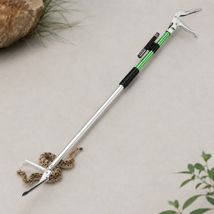 Moderna Barra Espiral de Acero Inoxidable de Alta Resistencia para Atrapar Serpientes con Pinza Ajustable para Uso en Exteriores OEM - Product Image 4