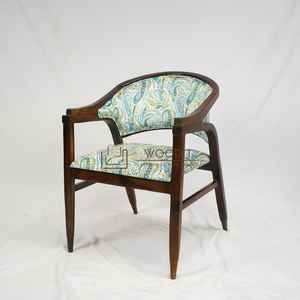 Chaise de salle à manger de luxe au design moderne, en bois massif, revêtement 100% cuir véritable, style farmhouse, mobilier de maison de haute qualité pour usage commercial - Product Image 1