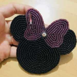 Breloques de sac faites à la main avec perles de rocaille, broderie perlée personnalisée - Product Image 1