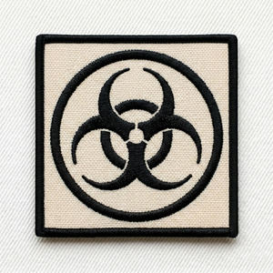 Parche Bordado Personalizado con Símbolo, Insignia de Advertencia Negra Termoadhesiva, Aplique Bordado a Máquina Táctico Médico al por Mayor - Product Image 1