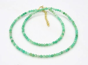 Collares de Resina Hechos a Mano con Acabados Antiguos, Estilo Bicolor y Patrones de Espirales Únicos, Accesorio Ideal para Fiestas - Product Image 5