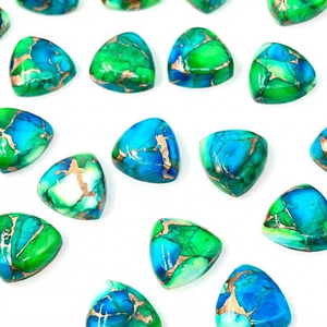 Cabujón de turquesa cobre color pavo real en forma de trillón, piedra preciosa suelta para la fabricación de joyas - Product Image 2