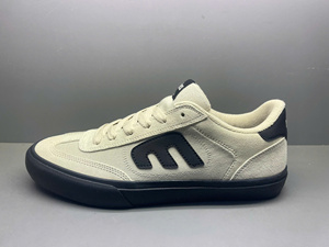Chaussures décontractées vulcanisées pour hommes, tige en cuir fendu, semelle extérieure en caoutchouc, baskets durables, vente en gros, fournisseur d'usine, fabricant OEM - Product Image 1