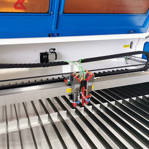 Máquina de Grabado Láser de CO2 de Doble Cabezal LaserMen LM-1610 de la Mejor Calidad, Precio de Máquina de Grabado Láser de CO2 de 180W+180W - Product Image 4