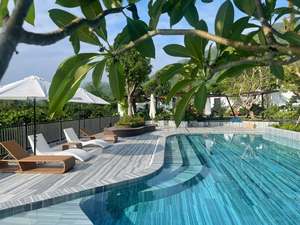 Marches de décoration de luxe modernes en pierre bleue Ynal sablée, imperméables et écologiques, pour piscines, hôtels, jardins et escaliers - Product Image 6