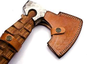 Hache Viking artisanale 2024 en acier à haute teneur en carbone, lame de qualité industrielle, fourreau en cuir personnalisé, manche en bois, survie - Product Image 3