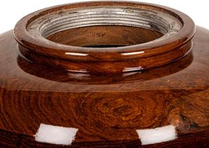 Urna moderna de madera para cenizas, recipiente conmemorativo de madera pulida lisa, urna alta de madera con vetas naturales, urna funeraria hecha a mano. - Product Image 3