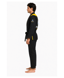 Kimono de Jiu-Jitsu Brésilien (BJJ) en coton noir et jaune, coupe classique pour homme, broderie de logo personnalisée, idéal pour l'entraînement intensif - Product Image 3