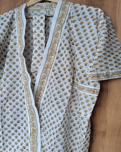 Última Oferta: Kimono Estampado de Algodón con Estampado Floral Hecho a Mano, Transpirable, de Manga Larga, Disponible en Varias Tallas - Product Image 3