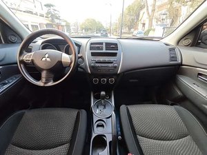 Mitsubishi <span class=keywords><strong>ASX</strong></span> <span class=keywords><strong>2015</strong></span> 2.0L Versión Elite de Tracción en Dos Ruedas, Versión Estándar, Buen <span class=keywords><strong>Precio</strong></span>, Hecho en China - Product Image 5