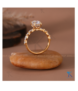 Anillo de Compromiso de Diamantes de Corte Ovalado de Lujo con Piedras Decorativas Redondas Marquise, Anillo de Boda Minimalista de Oro Sólido de 18K para Mujer - Product Image 5