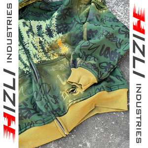 Sweat à capuche vert personnalisé effet soleil délavé avec poches, délavage vieilli, strass et impression sérigraphiée, en molleton épais 100% coton - Product Image 6