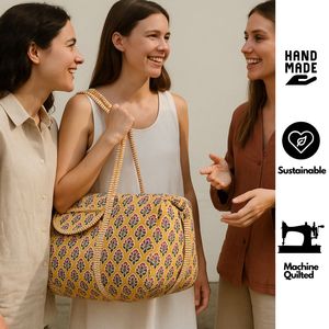 Bolsa de Viaje de Gran Capacidad con Estampado Floral Amarillo, Bolsa de Lona con Cierre de Cremallera para Compras y Vacaciones - Product Image 3