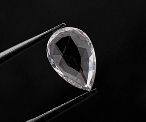 OM GEMS 2.20 CT, Diamant de laboratoire taille rose, Diamant de laboratoire taille poire, Diamant de laboratoire non monté pour bijoux, Fournisseur indien - Product Image 3