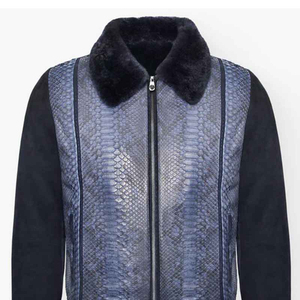แจ็คเก็ตหนังลายงูหลามสีน้ำเงินคุณภาพสูงแบบถอดปกขนสัตว์เร็กซ์ได้สำหรับผู้ชาย แจ็คเก็ตบอมเบอร์หนังงูใหม่ - Product Image 5