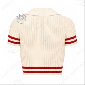 Pull court en tricot côtelé crème pour femme jcustom DST 13 avec applique rouge numéro 13, col en V, manches courtes, style preppy - Product Image 2