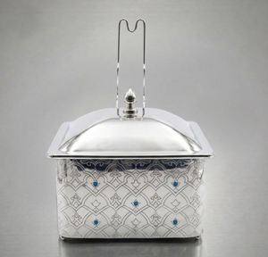 Plat à chafing en acier inoxydable avec motif oriental et accents bleus, chauffe-plat rectangulaire avec couvercle pour le Ramadan - Product Image 1