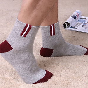 Precio de Fábrica, Calcetines Personalizados al por Mayor con Logotipo para Hombre, Calcetines Casuales de Alta Calidad con Diseño Premium - Product Image 3