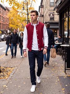 Chaqueta Varsity Roja y Blanca para Hombre, Informal, con Botones al Frente, de Algodón y Poliéster, con Cuello Alto, Chaqueta Varsity Elegante e Informal, Estilo Letterman - Product Image 4