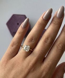 Bague de fiançailles en or jaune 18 carats avec diamant de laboratoire taille coussin 1,54 ct, solitaire 4 griffes, luxe, certifiée IGI, pour femme, mariage - Product Image 2