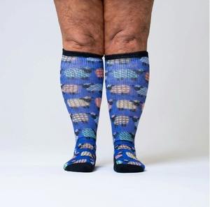 Calcetines deportivos largos de ciclismo personalizados al por mayor, de punto, transpirables, de algodón, con bordado y base antideslizante. - Product Image 3