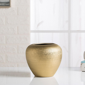 Vase à fleurs en aluminium martelé doré, moderne, pour table, en métal martelé, pour la décoration de la maison et du salon - Vente chaude - Product Image 6