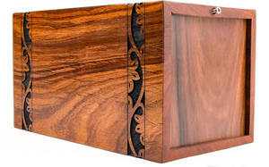 โกศไม้คุณภาพสูงสำหรับงานศพและฝังศพผู้ใหญ่ ผลิตด้วยมือ พร้อมโลโก้สั่งทำพิเศษ ในราคาประหยัด - Product Image 5