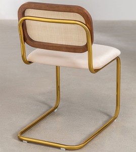 Silla de Hotel Moderna de Madera de Teca con Respaldo de Mimbre y Estructura de Metal Dorado, Asiento Tapizado, Muebles Comerciales para Interiores - Product Image 3