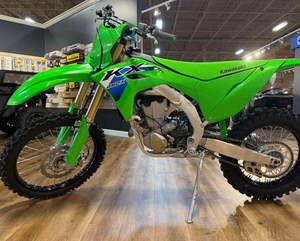 Motocicleta Todoterreno de Alto Rendimiento KX250 2026, Origen Estadounidense, Velocidad Máxima Superior a 80 km/h, en Venta con 3 Años de Garantía - Product Image 1