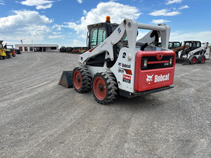 Cargadora Compacta S740 2018 de Dos Velocidades y Alto Flujo con Cabina Cerrada, Máquina de Construcción de Alto Rendimiento - Product Image 4
