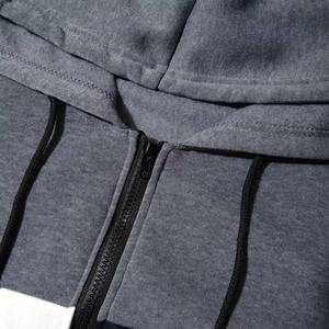 Ensembles de survêtements d'hiver pour hommes, élégants, confortables, respirants, en tissu polaire, à capuche, coupe ajustée, unis, personnalisables, pour activités sportives intenses - Product Image 2