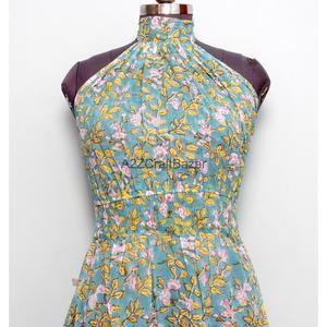 Robe midi à imprimé floral pour femme, col roulé, coupe trapèze, sans manches, 100% coton - Product Image 6