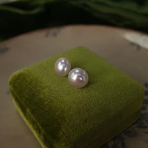 Pendientes de Perlas Naturales de Alta Gama Huiyuan de 8-12 mm para Mujer, Plata de Ley, Cuidado del Lóbulo de la Oreja - Product Image 1