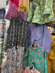 แจ็คเก็ตบอมเบอร์ผ้าฝ้ายลายดอกไม้พิมพ์ลายด้วยมือแบบสองด้านสำหรับผู้หญิง คอลเลคชั่นใหม่ ฤดูใบไม้ร่วง/ฤดูหนาว - Product Image 3