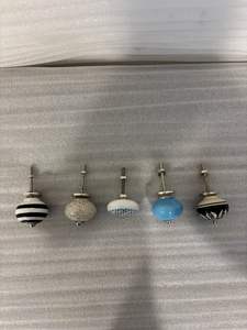 Tiradores de Cerámica Pintados a Mano, Pomos Decorativos para Gabinetes, Manijas Artísticas Únicas para Muebles, Pomos de Cerámica Premium - Product Image 5