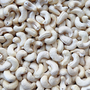 Nueces SANTIGO, Nueces de Anacardo W320 Exportadas a Oriente Medio, Anacardos EU W240 al Vacío - Product Image 1
