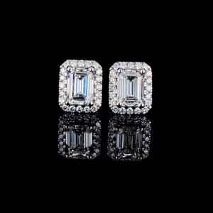 Boucles d'oreilles en or 9 carats avec diamants de laboratoire certifiés 1,00 carat taille émeraude couleur H, pureté VVS2, pour homme, cadeau de luxe pour fiançailles et mariage - Product Image 1