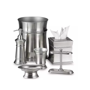 Ensemble de salle de bain en acier inoxydable 7 pièces pour hôtel, ensemble de rangement de salle de bain de luxe de haute qualité en argent - Product Image 5