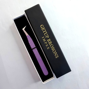 Pince à épiler pour cils GETUP BROSONS IMPEX en acier inoxydable, pointe lisse violette, emballage de précision - Product Image 3